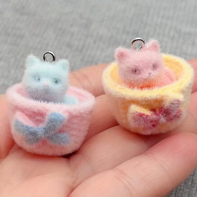4pcs 3D plush resin cat pendan - Resin Art Earrings review and price