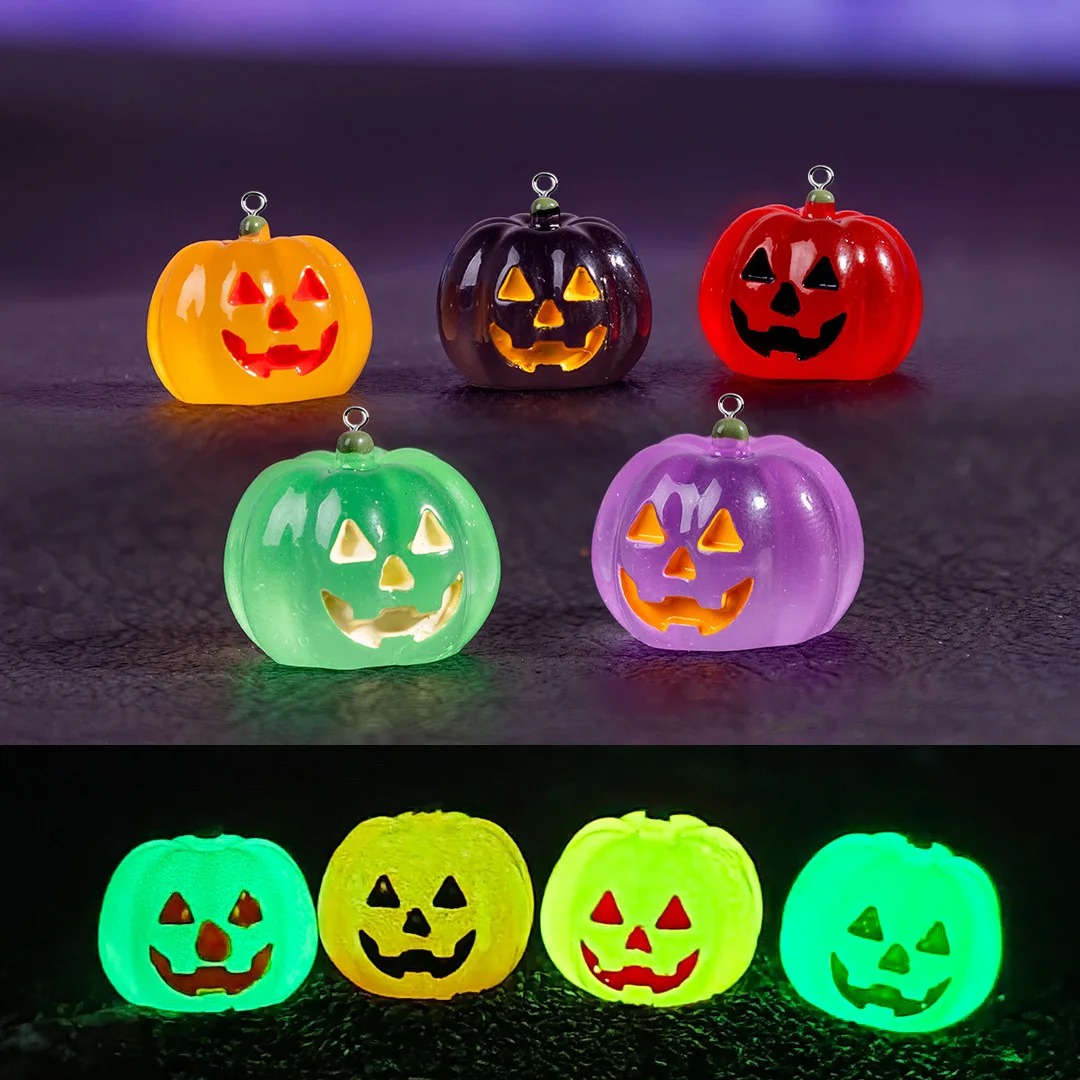 5Pcs Kawaii Luminous Pumpkin R - Resin Art Keychain review and price